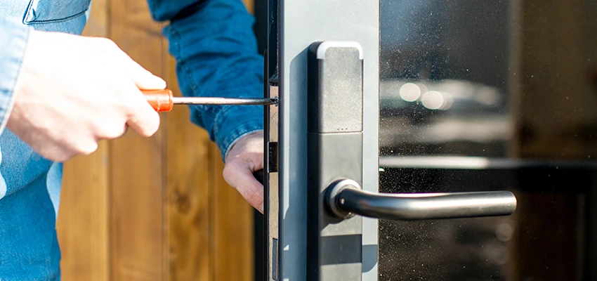 Aluminium Door Lock Replacement in West Sacramento, California