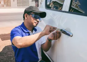 Car Locksmith in West Sacramento, CA